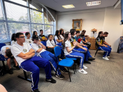 Colégio Estadual do Paraná apresenta projeto Clube das Ciências em sessão Plenária 