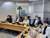 CEE/PR debate impactos do cigarro eletrônico entre adolescentes e reforça papel da escola na prevenção