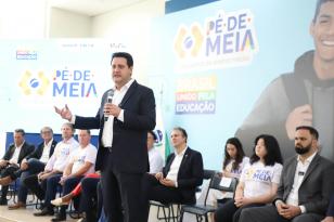 Presidente do CEE/PR participa da Adesão do Paraná ao Programa Pé-de-Meia