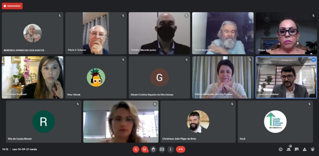 Equipe de registro acadêmico da Unioeste participa de reunião da CES