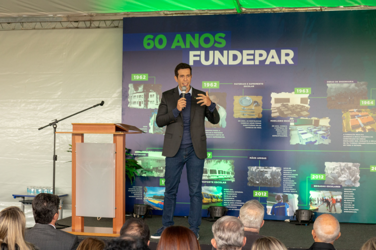 CEE/PR participa dos 60 Anos do Instituto de Desenvolvimento Educacional do Paraná