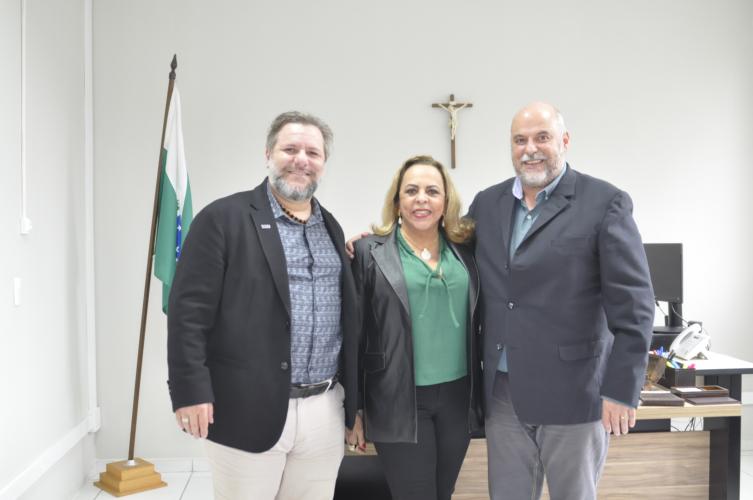 Reitores da UENP visitam o CEE/PR