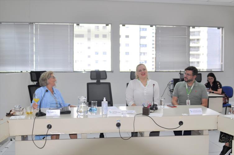 CEE/PR promove diálogo com a Chefe do Departamento de Governança de Dados Educacionais da SEED