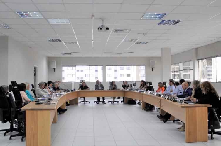 Inclusão Digital e o Direito Fundamental à Educação é tema de palestra no CEE/PR