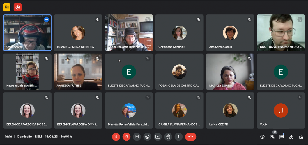 CEE/PR institui Comissões para tratar da Computação Básica, Educação em Tempo Integral, Novo Ensino Médio e Avaliação da Educação Básica.