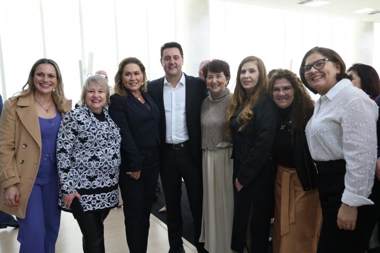 Representantes do Sistema Estadual de Educação são recebidos no Palácio Iguaçu pelo Governador Ratinho Junior