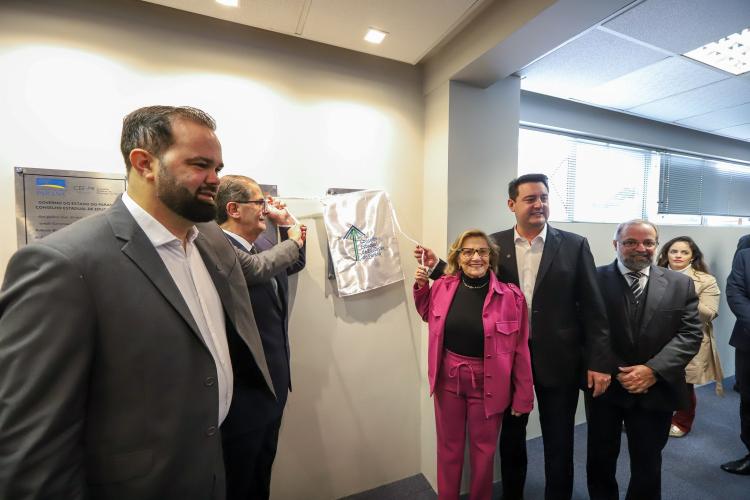 Governador Ratinho Junior participa da inauguração da nova sede do CEE/PR