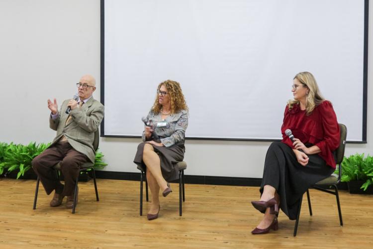 Conselheiro Oscar Alves destaca a importância dos NREs na supervisão dos atos regulatórios emitidos pelo CEE/PR