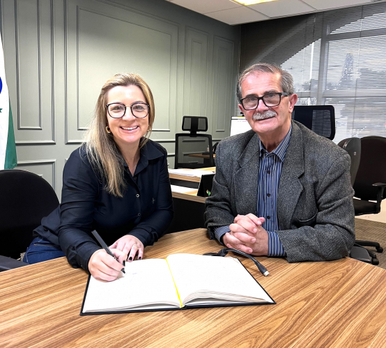 Camila Prade Conte toma posse como Conselheira Suplente do CEE/PR