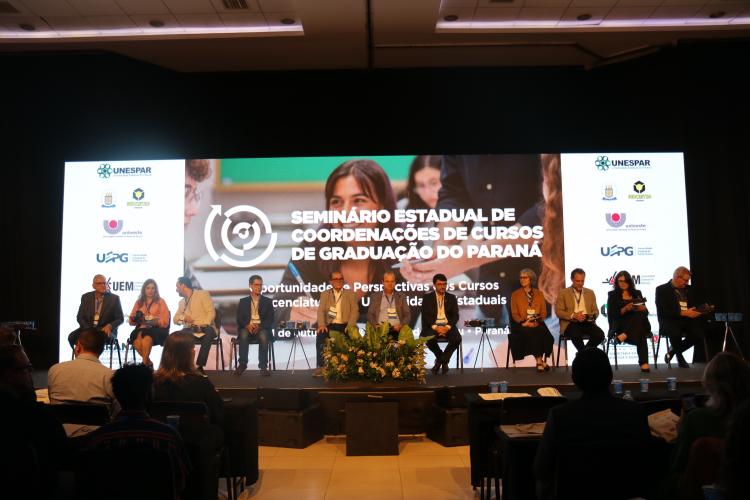 CEE/PR participa do Seminário Estadual de Coordenações de Cursos de Licenciaturas das IES Estaduais do Paraná