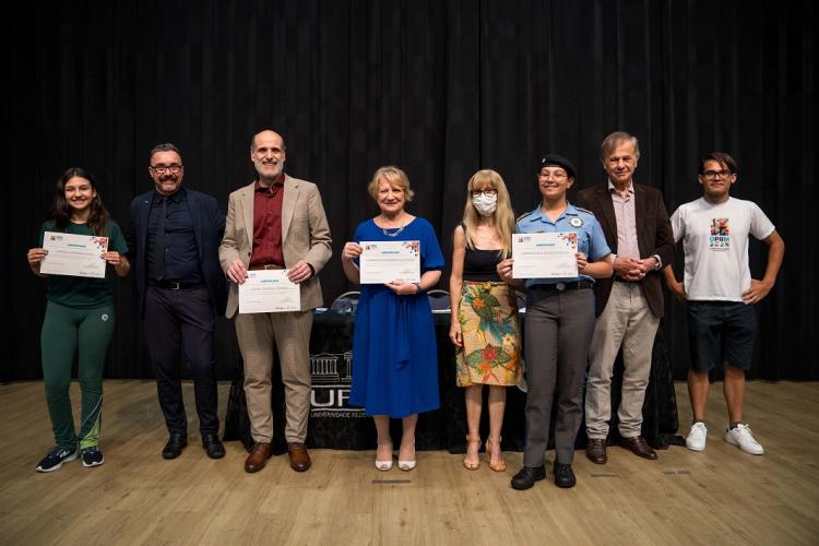 Conselheiro Jacir Venturi representa o CEE/PR na Olimpíada Paranaense de Matemática 2025