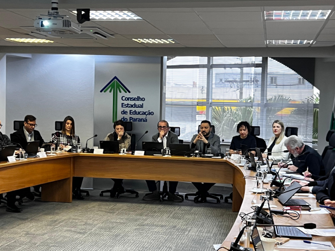 Seed apresenta ações desenvolvidas para recomposição da aprendizagem aos membros do Colegiado