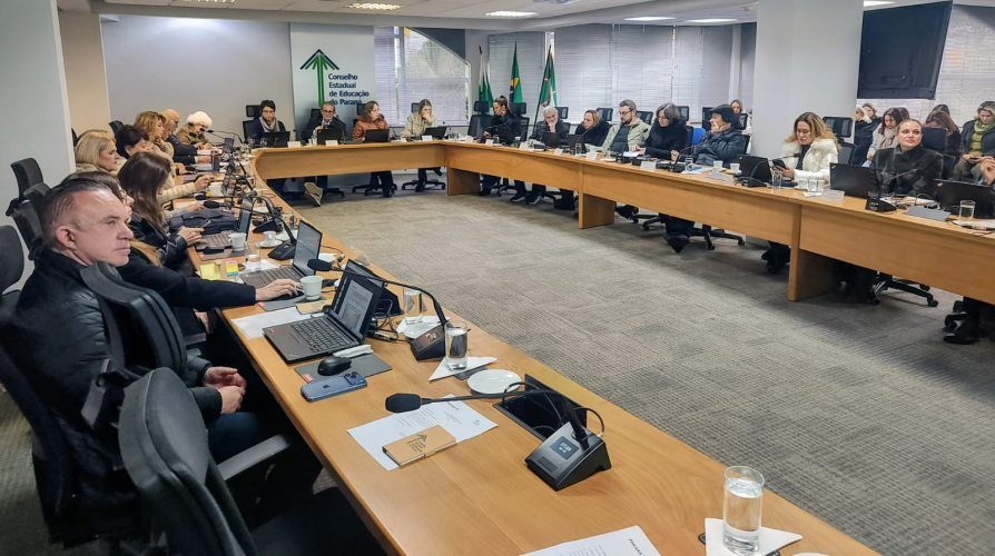 GT apresenta estudos para subsidiar a elaboração do novo Plano Estadual de Educação do Paraná