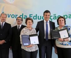 O JUBILEU DE OURO DO CEE-PR E O SELO COMEMORATIVO
