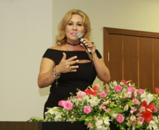 Toma posse como Conselheira Suplente  a Chefe do  NRE de Umuarama