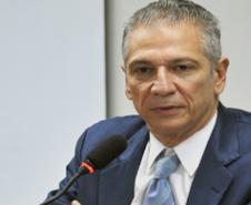 Moção de Aplausos e Cumprimentos