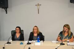 Associação Paranaense das Instituições de Ensino Superior Público doa Projetor Multimídia para CEE/PR