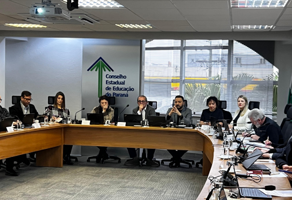 Seed apresenta ações desenvolvidas para recomposição da aprendizagem aos membros do Colegiado