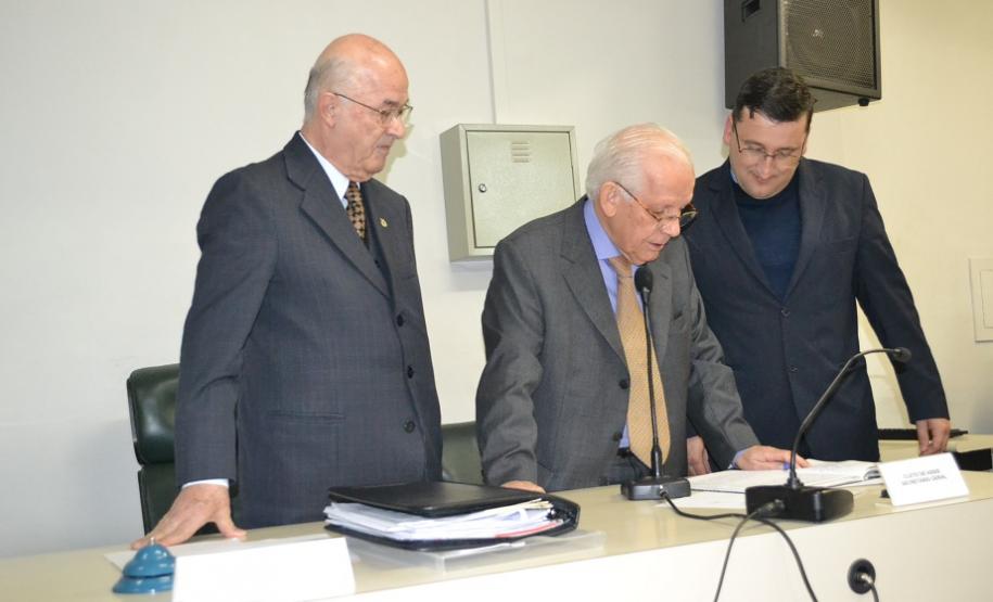 RECONDUÇÃO E NOVAS NOMEAÇÕES