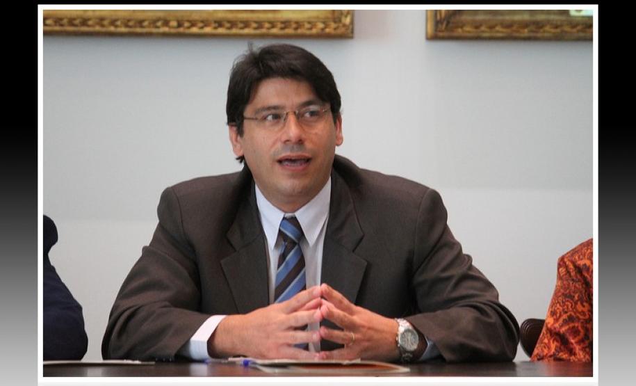 CONSELHEIRO DO CEE-PR PARTICIPA DE COMISSÃO ESPECIAL NA SECRETARIA DE CONTROLE EXTERNO DE AUDITORIAS EM MATO GROSSO CONSELHEIRO DO CEE-PR PARTICIPA DE COMISSÃO ESPECIAL NA SECRETARIA DE CONTROLE EXTERNO DE AUDITORIAS EM MATO GROSSO