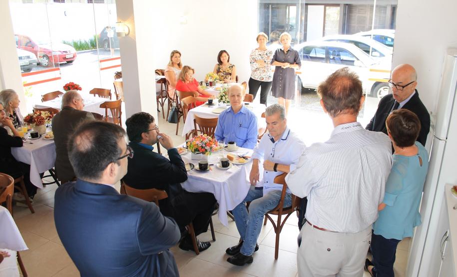 Confraternização no Sinepe/PR Confraternização no Sinepe/PR