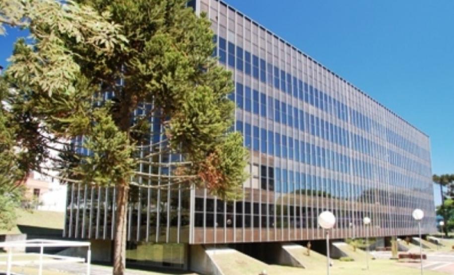CEE e Ministério Público CEE e Ministério Público