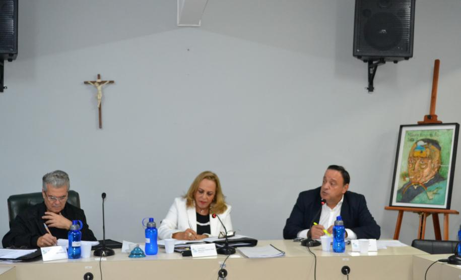 Deputado Estadual Hussein Bakri visita o CEE/PR