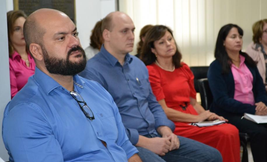 Deputado Estadual Hussein Bakri visita o CEE/PR Deputado Estadual Hussein Bakri visita o CEE/PR