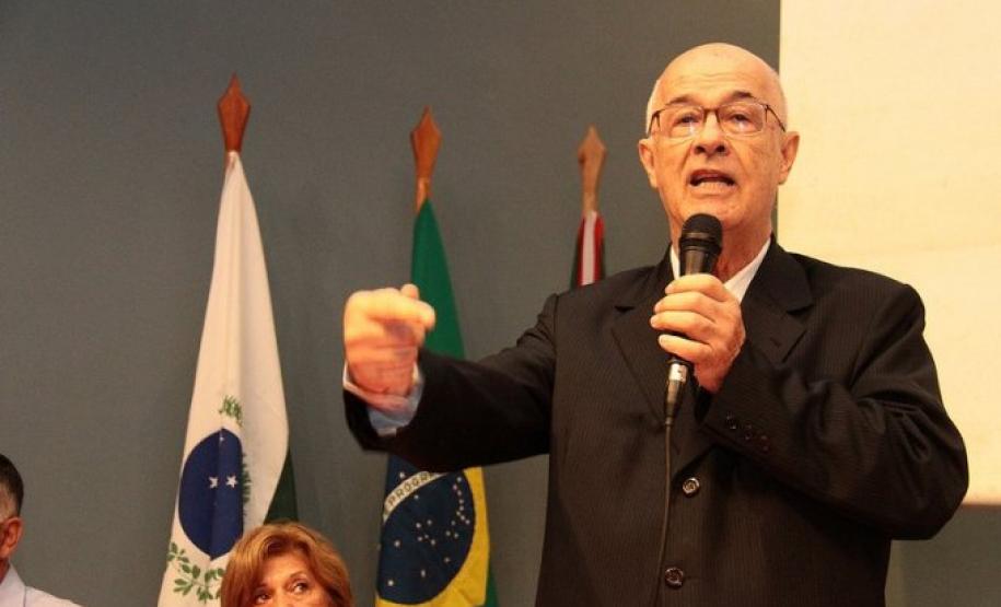 CEE/PR PARTICIPA DO ENCONTRO DE NOVOS SECRETÁRIOS CEE/PR PARTICIPA DO ENCONTRO DE NOVOS SECRETÁRIOS