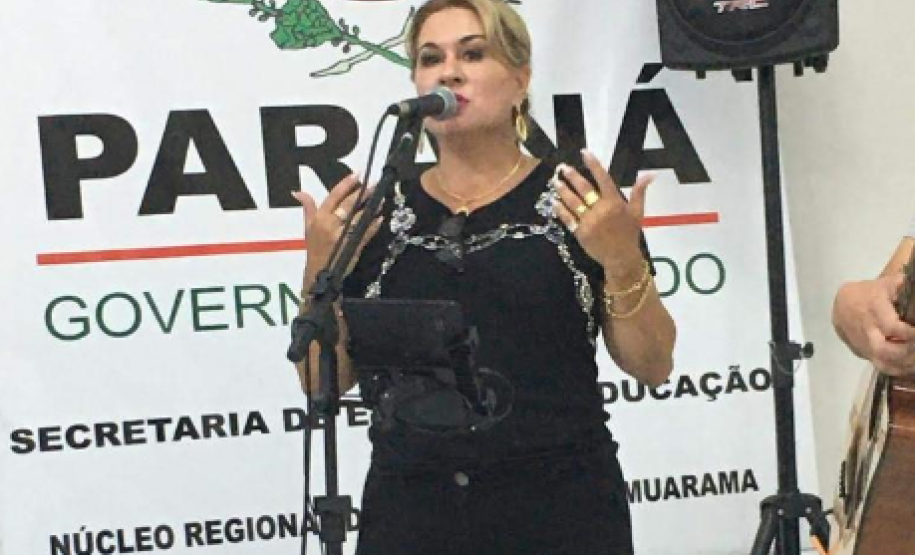 Toma posse como Conselheira Suplente  a Chefe do  NRE de Umuarama Toma posse como Conselheira Suplente  a Chefe do  NRE de Umuarama