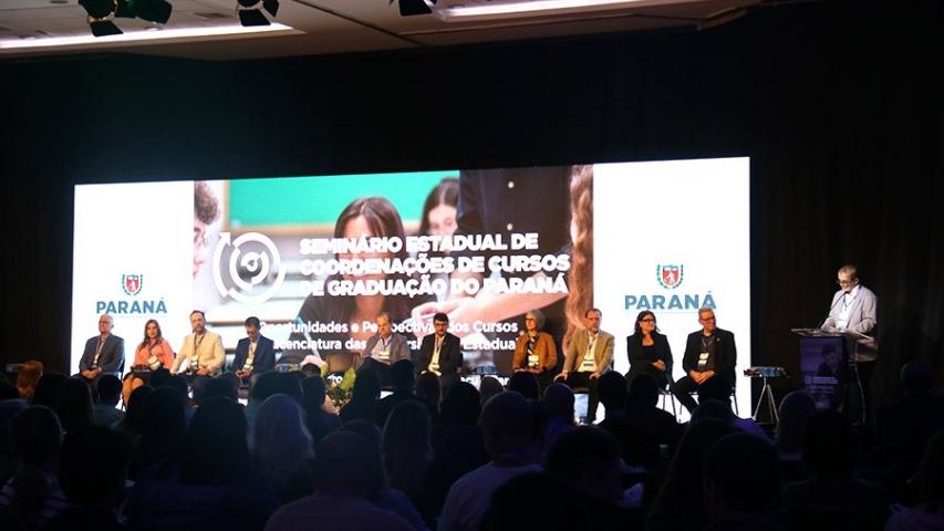 CEE/PR participa do Seminário Estadual de Coordenações de Cursos de Licenciaturas das IES Estaduais do Paraná